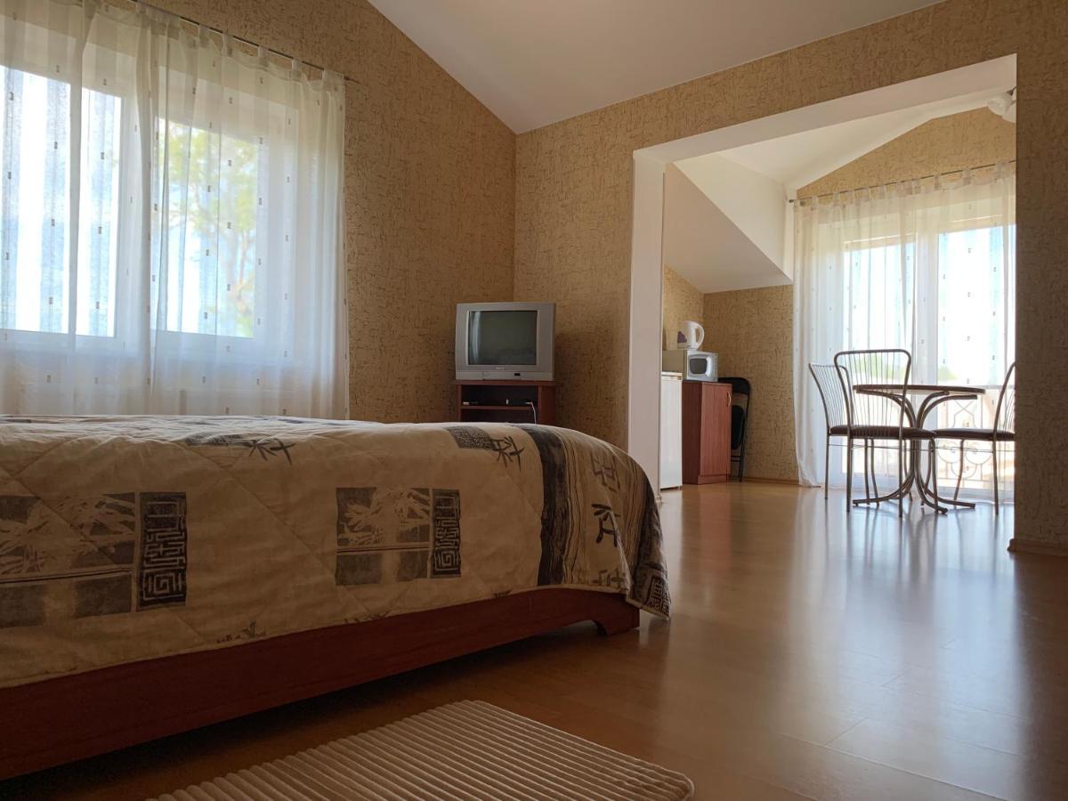 Green Villa Palanga Exterior photo